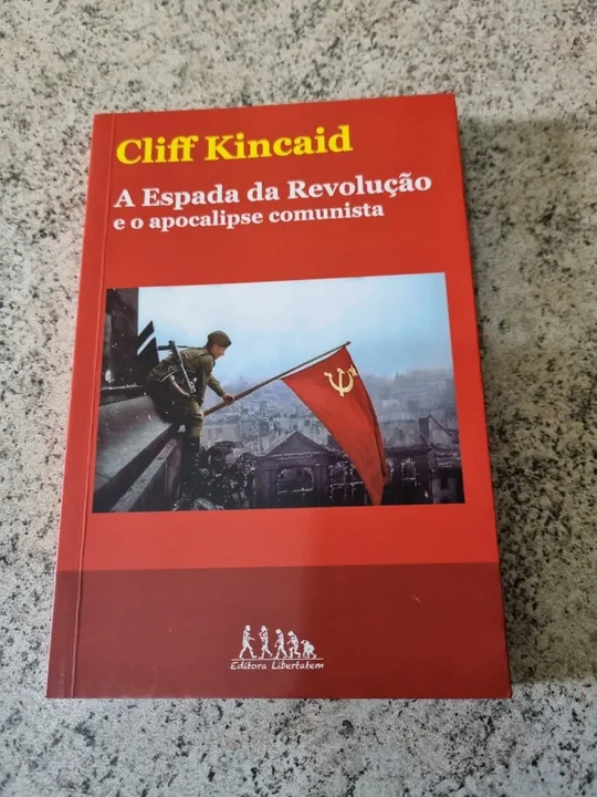 A Espada da Revolução e o Apocalipse Comunista