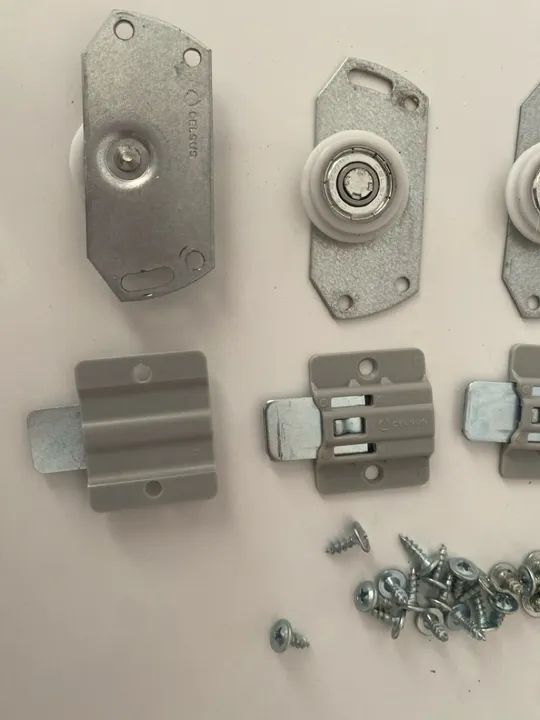 Rolamentos para porta de correr - Foto 4
