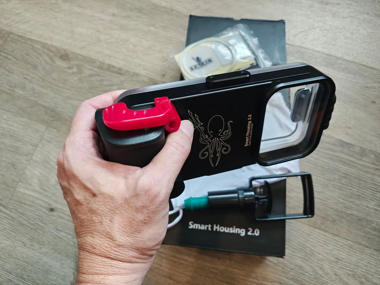 Caixa Estanque para celulares Kraken Universal KRH08 V2 