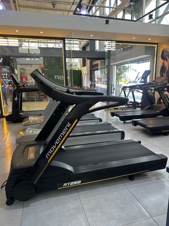 Matrix life fitness Tecnhongym movement Kikos Embreex Precor konnen Mtechbr  - Foto 4