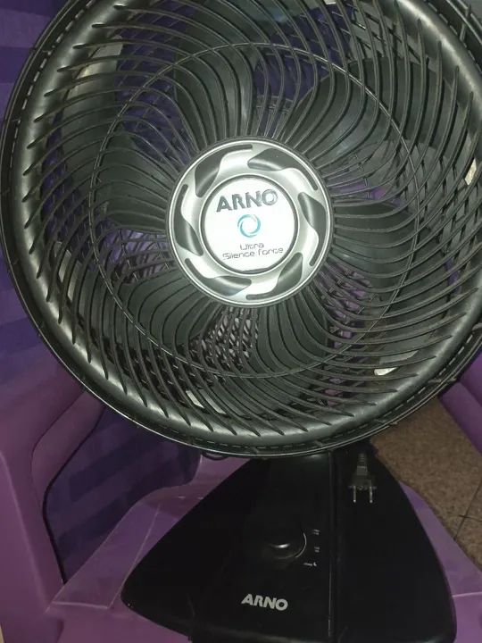 Ventilador de Mesa Arno Ultra Silence Force
