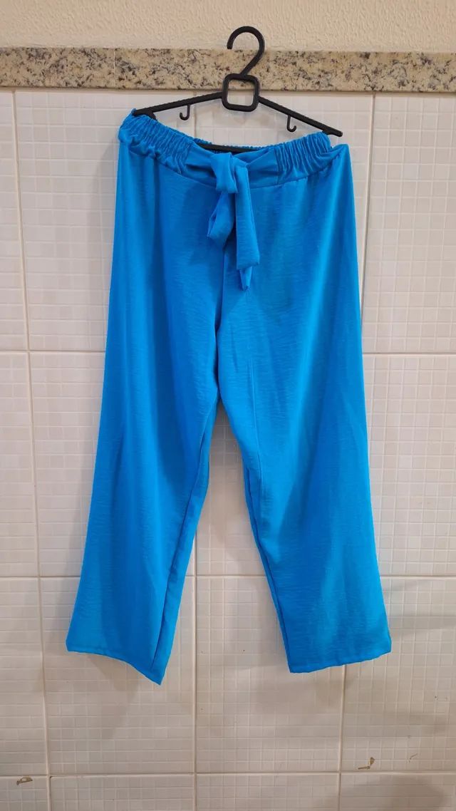 Calça pantalona azul em crepe  - Foto 3
