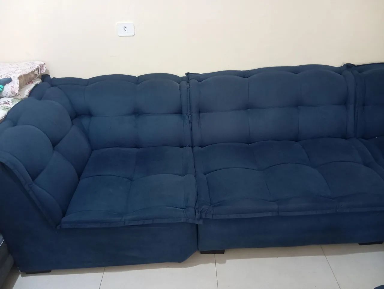 Sofá 64840819121025121