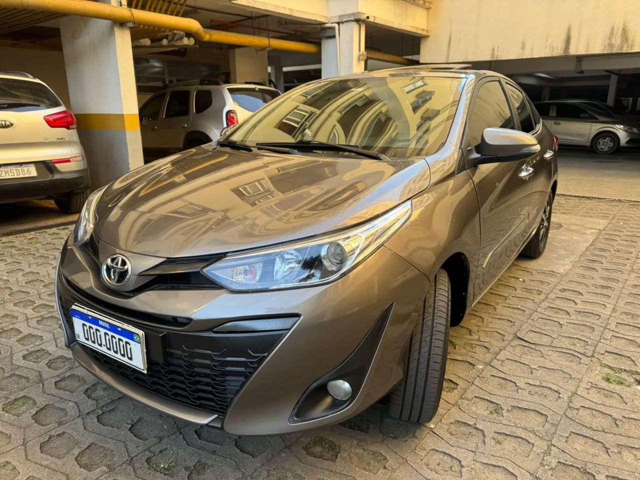 TOYOTA YARIS 1.5 XLS SEDAN (TOP) C/Gnv 5G 2019