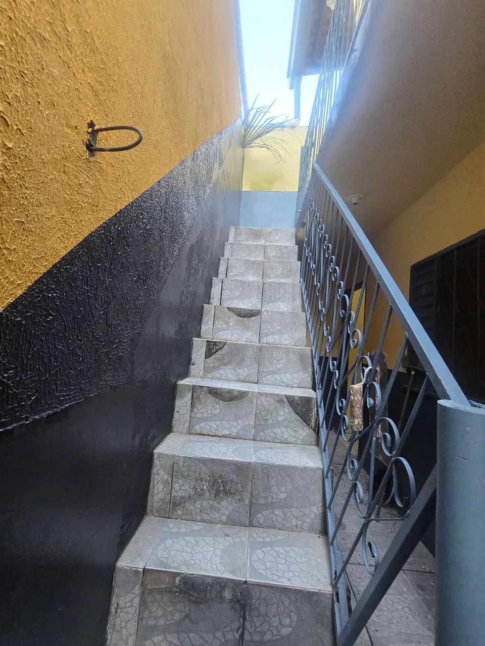 VENDO VILA DE 2 PAVIMENTO NOVO ALEIXO  - Foto 3