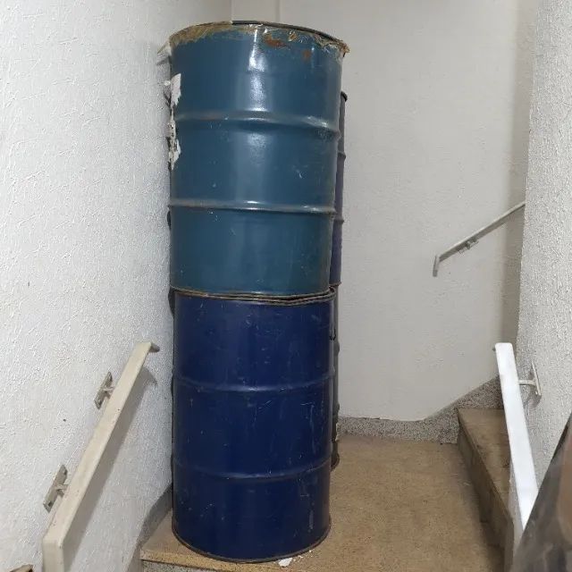 Kit 4 Tambor de Ferro 200 Litros Sem Tampa Usado - Foto 2