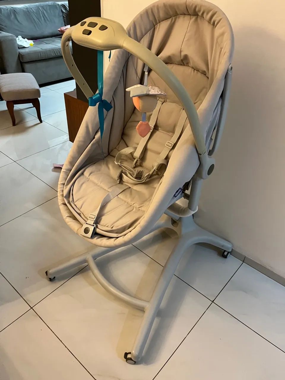 Berço tipo Moisés 4 em 1 marca Chicco - Foto 2