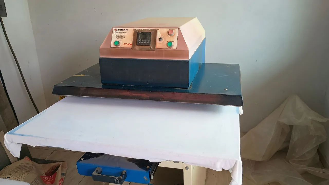 Prensa térmica pneumática 66x99cm - Foto 3