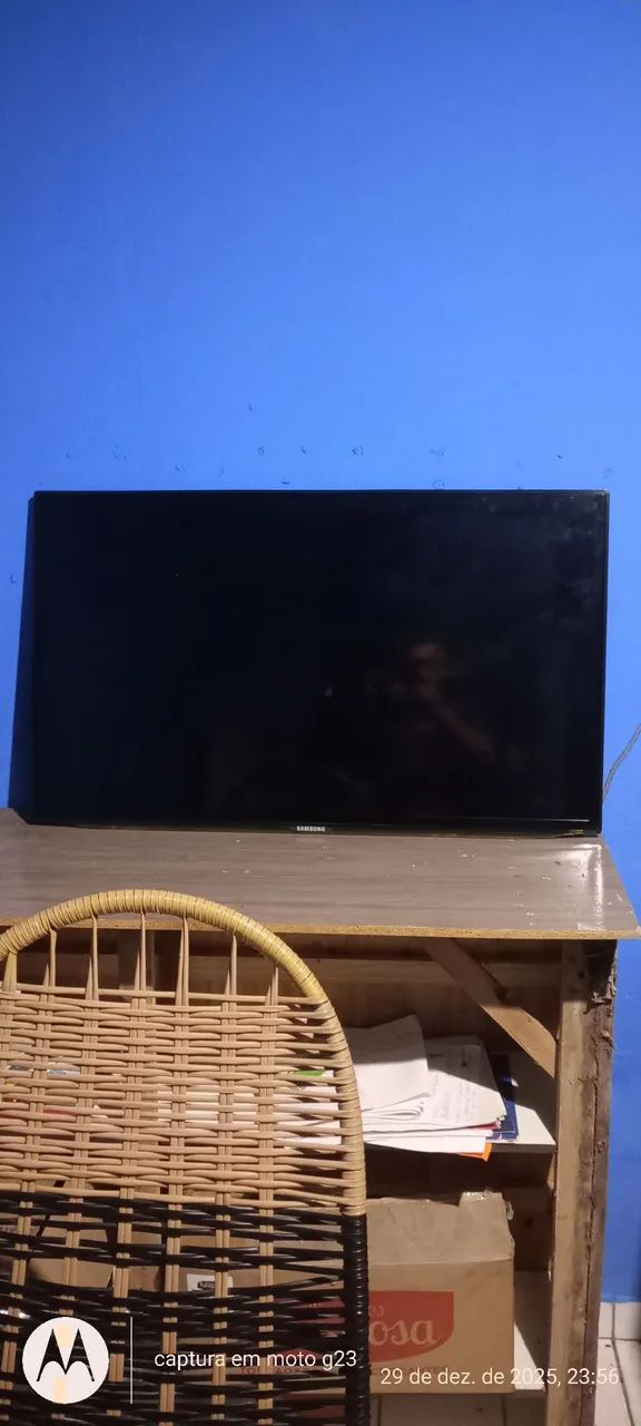 Vendo TV Samsung smart. Tv sem imagem
