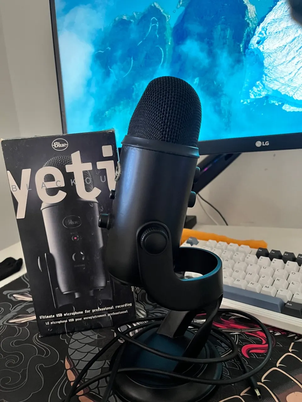 Blue Yeti Black