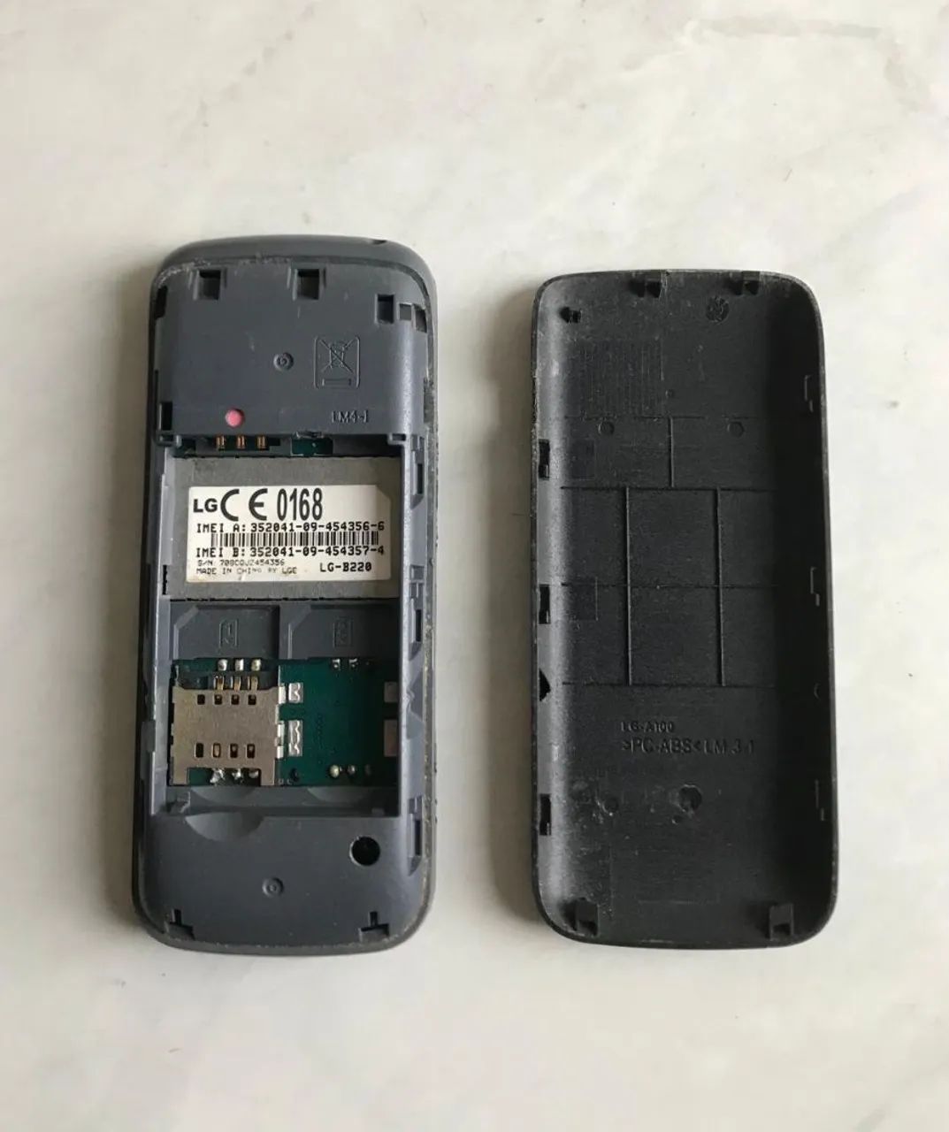 Celular simples lg com capa  - Foto 5