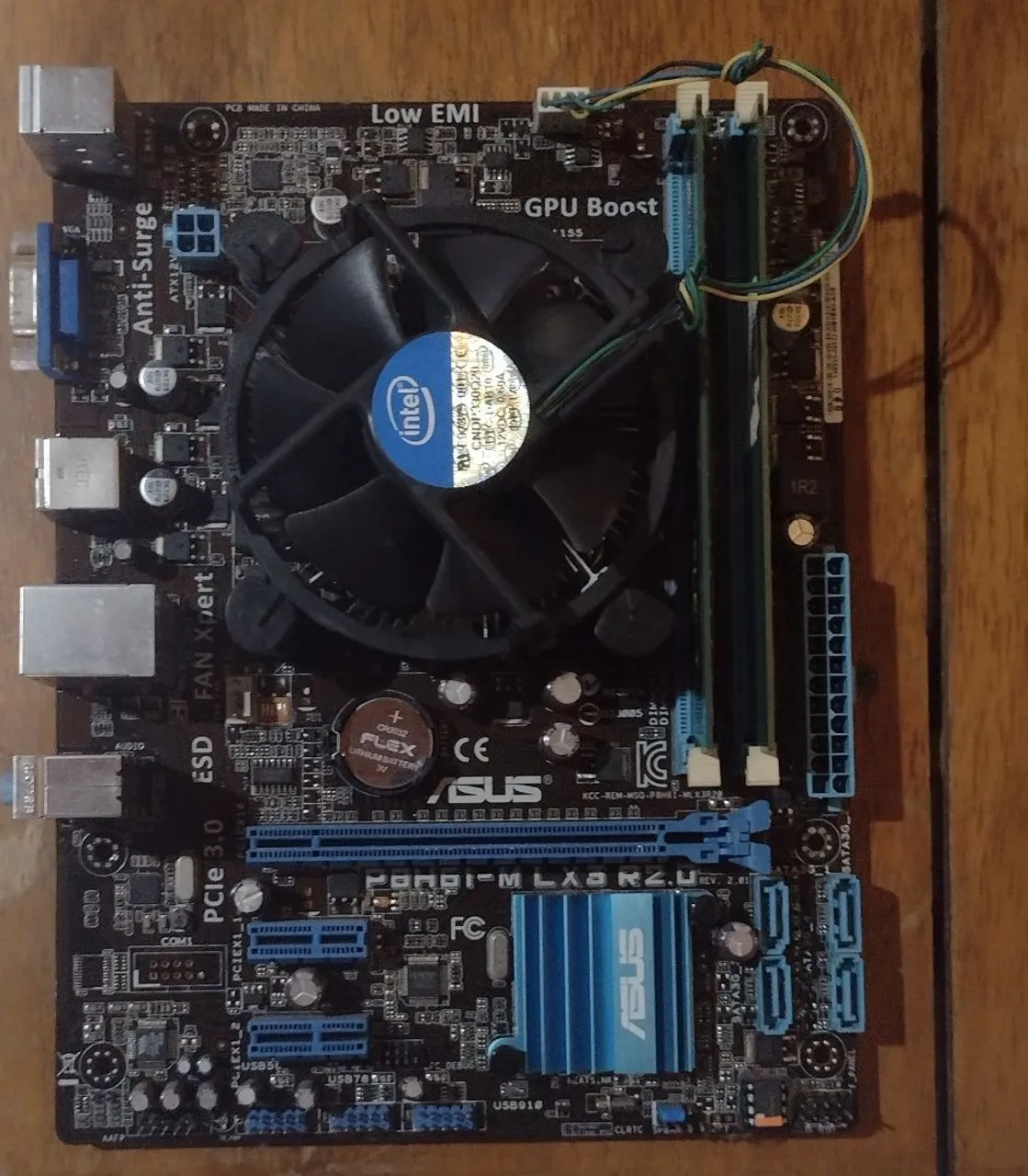 Kit Intermediário Placa mãe ASUS; Intel core i3 2120; 8gb ram
