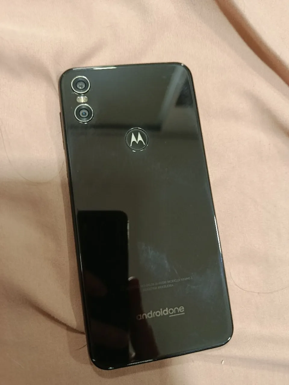 Celular moto one