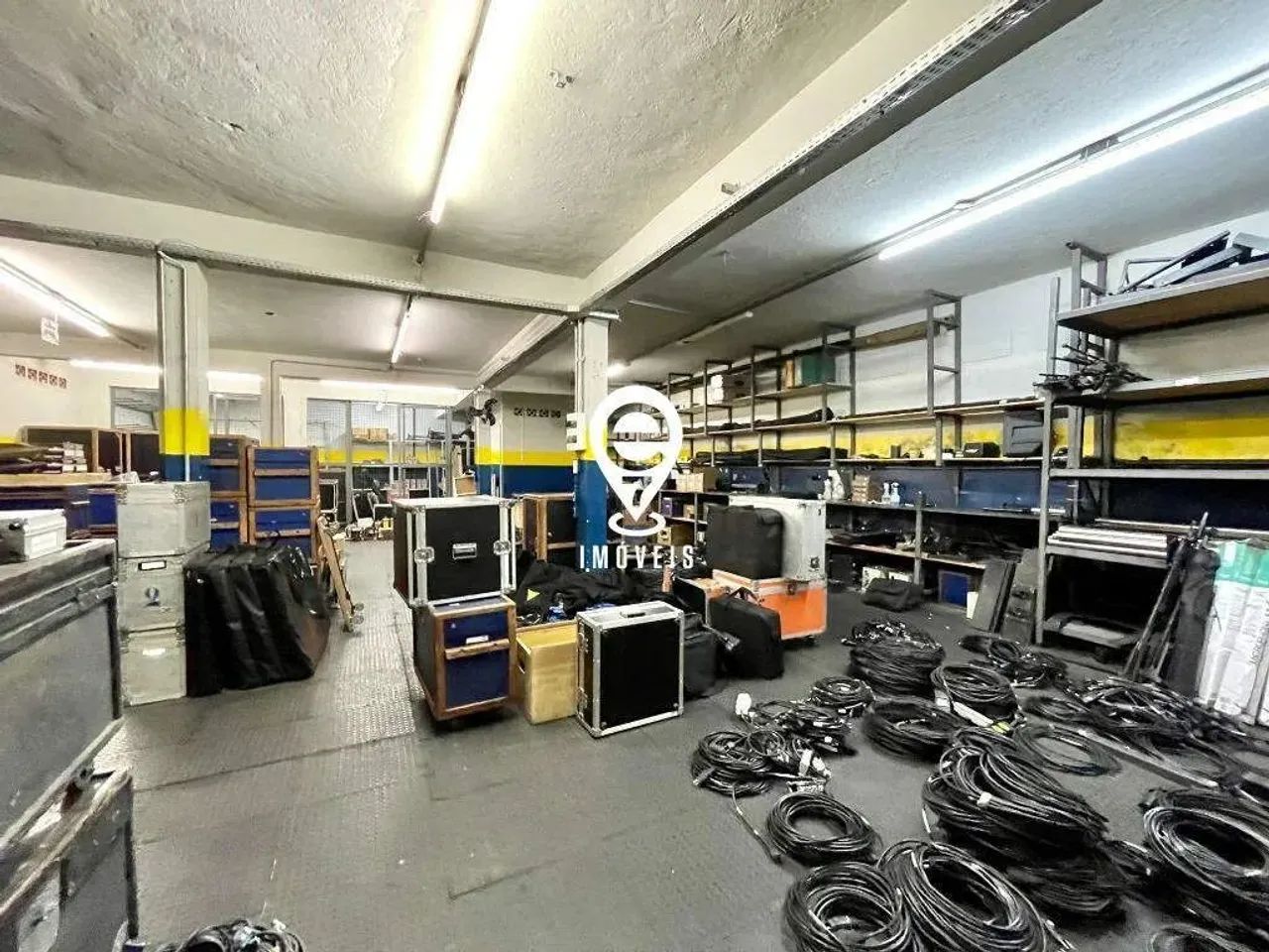 EXCELENTE GALPÃO COM 750 m2 - Foto 3