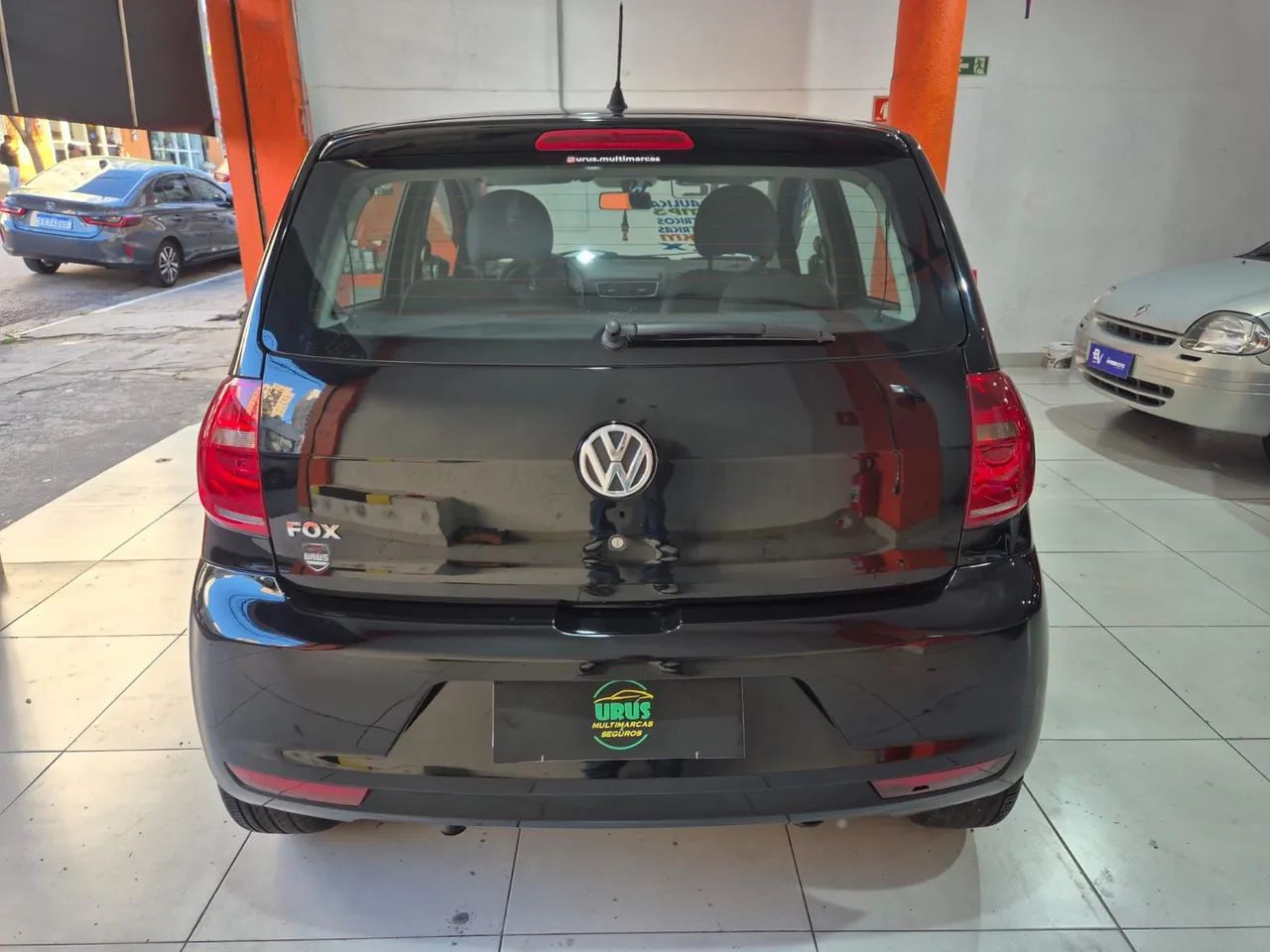 Volkswagen Fox 1.0 MI Total Flex 8V - Foto 6
