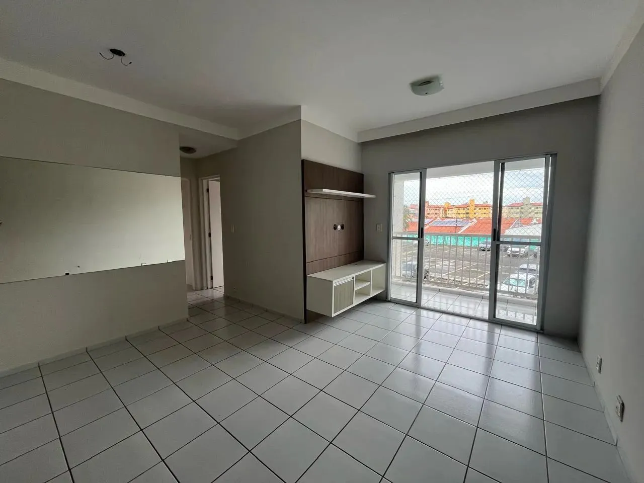 Apartamento com 02 quartos na Cohama TR217000 SLZ-1J7CTB6