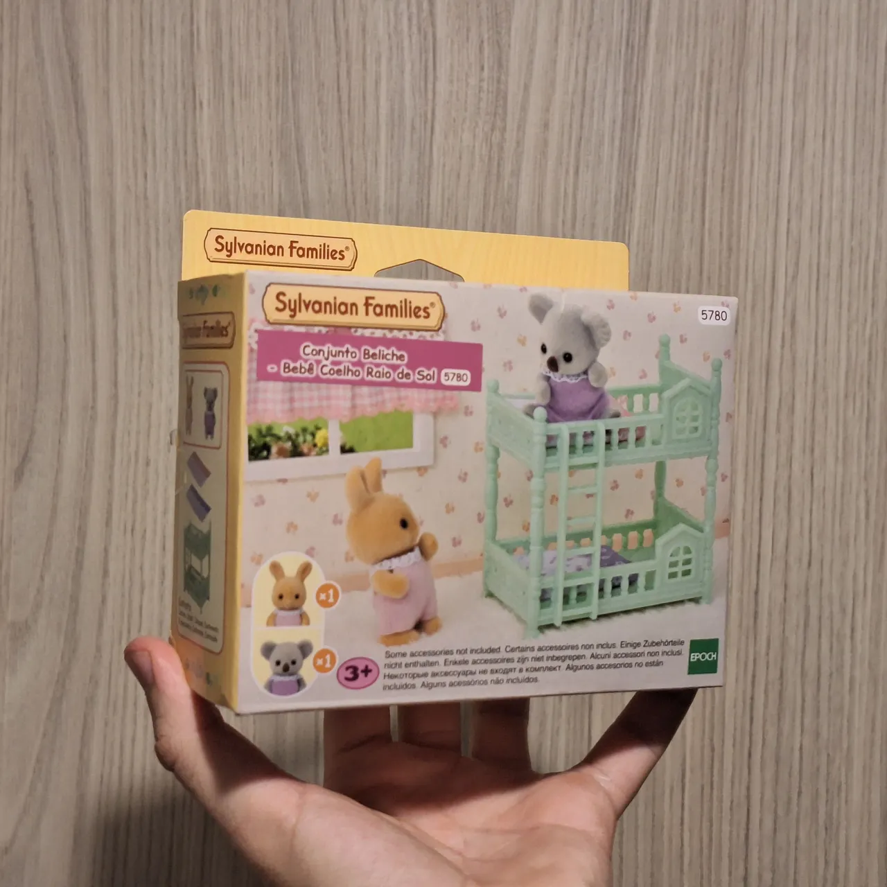 Conjunto Beliche Bebê Coelho Raio de Sol Sylvanian Families