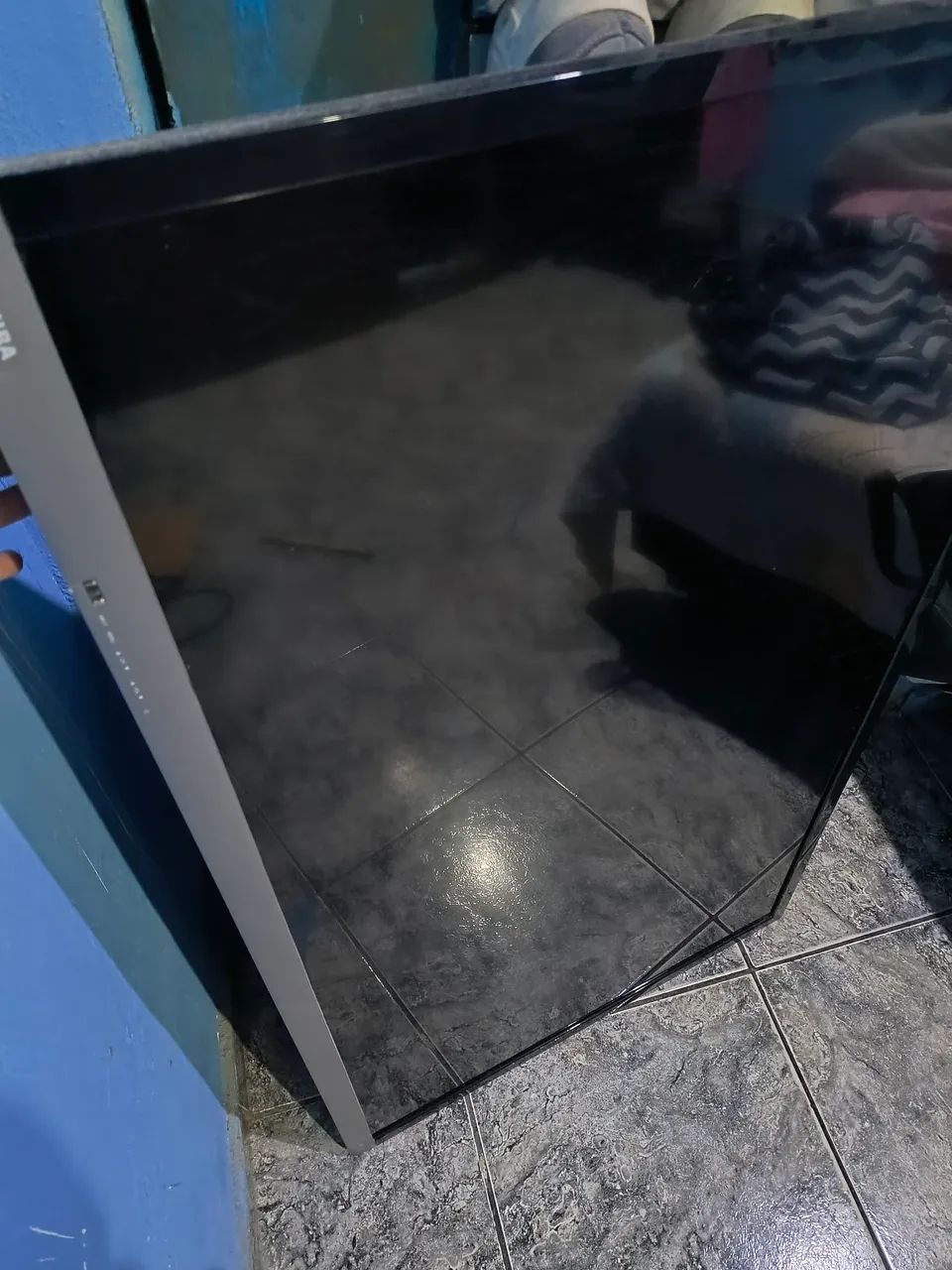 Tv Toshiba, para retirada de peças. - Foto 3