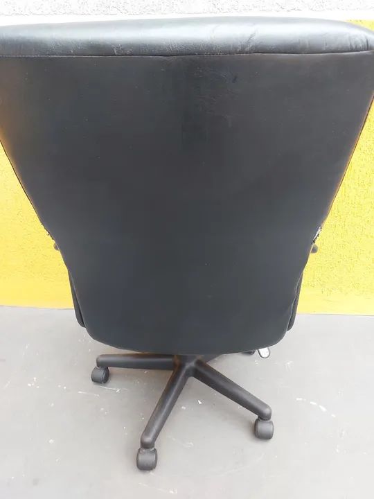 Cadeira de Escritório Giratória encosto alto  - Foto 4