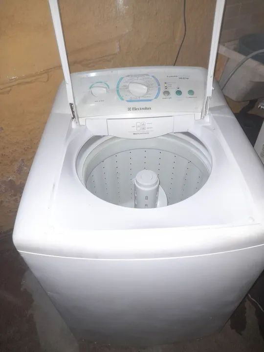 Máquina de Lavar Roupa Electrolux Turbo Economia 12,0kg - Foto 4