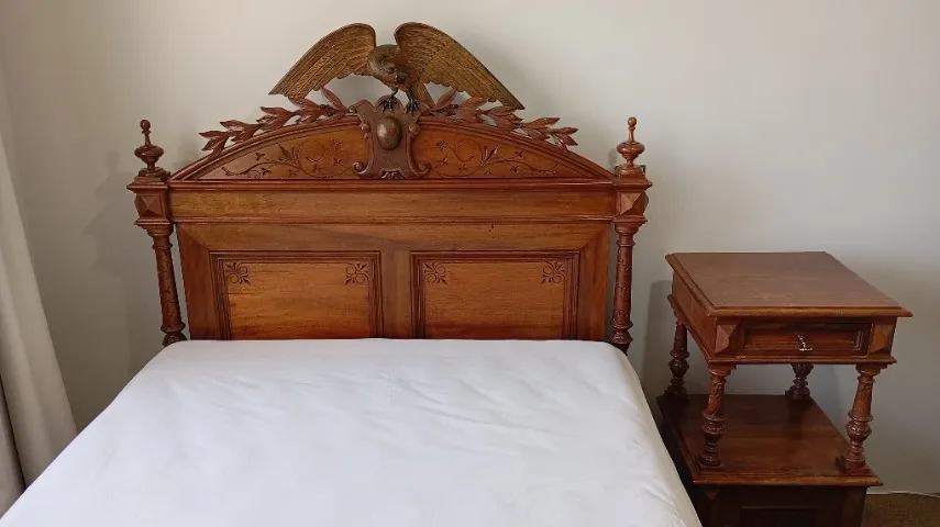 Cama centenária