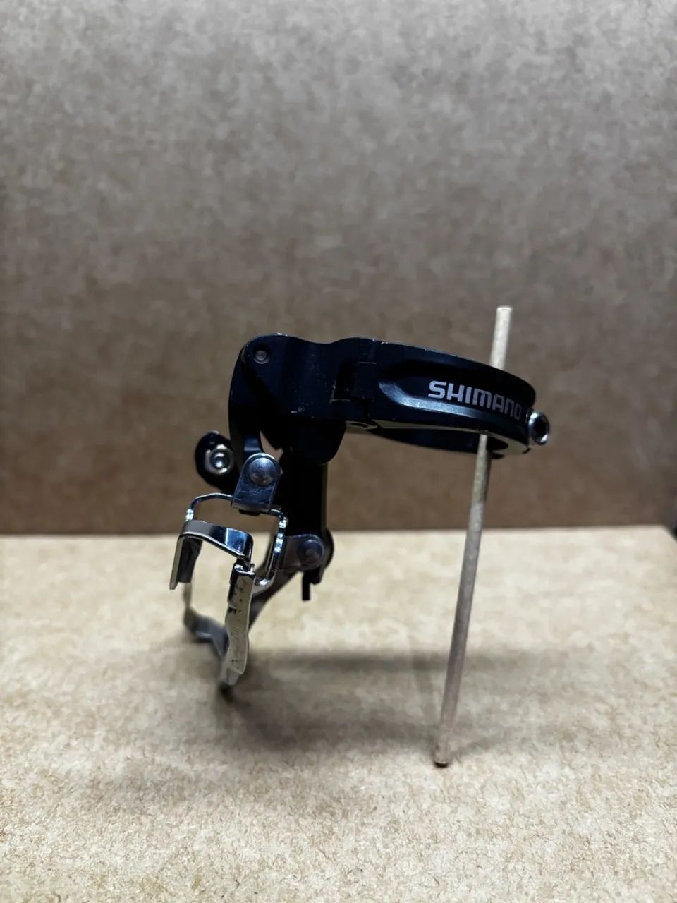 Câmbio dianteiro Shimano SLX M676 top pull - Foto 3