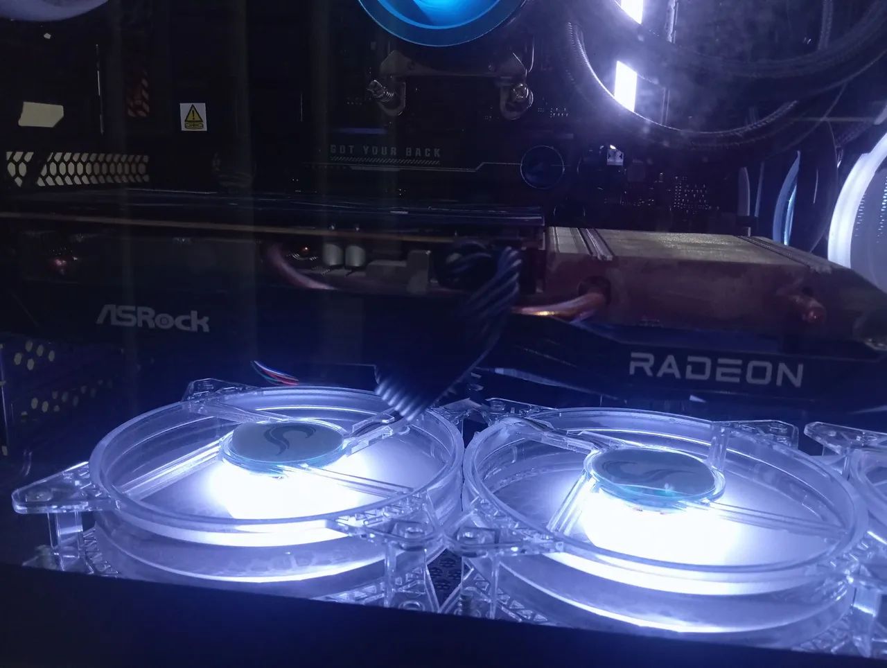 Placa de video rx 6600 RADEON CHALLENGER 64317618734081121