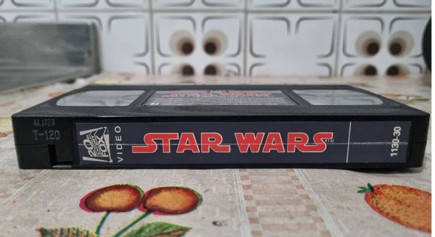 Star Wars 1982 - Primeiro Lançamento Em Vhs - Raridade!  - Foto 3