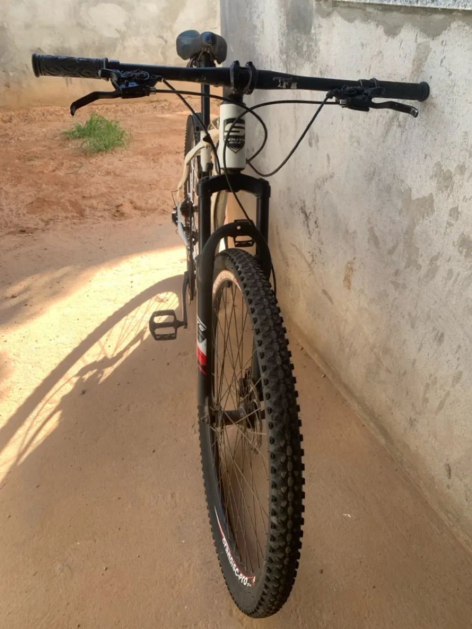 Bike South Aro 29 | Legend Tam. 19 Shimano - Oportunidade! - Foto 2