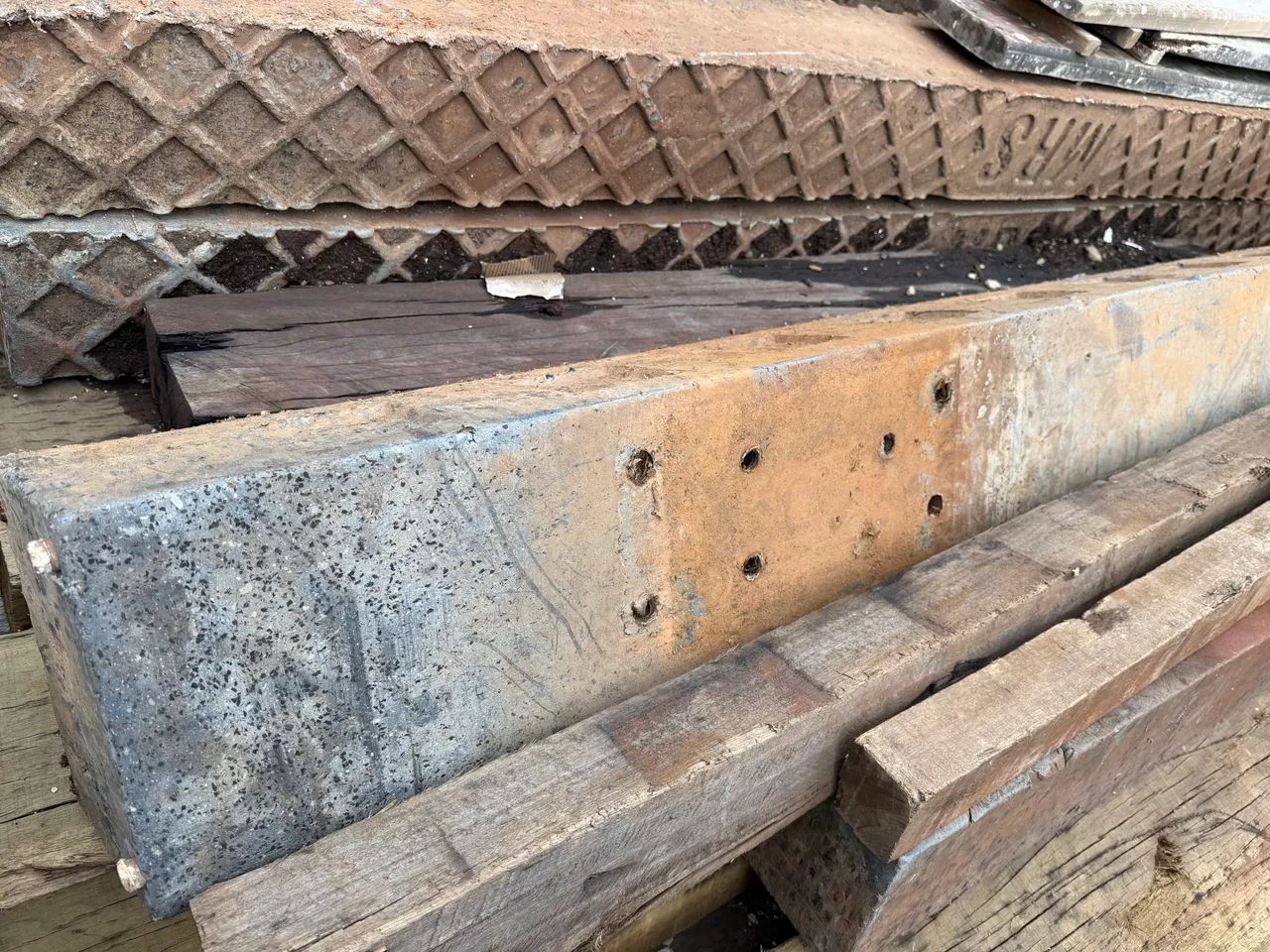 Plastic Sleepers64993890249218124