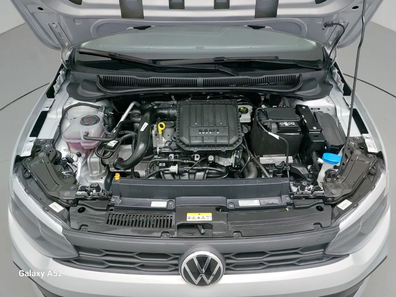 Volkswagen Polo Track 1.0 Flex 12V 5p, foto 10 de 18