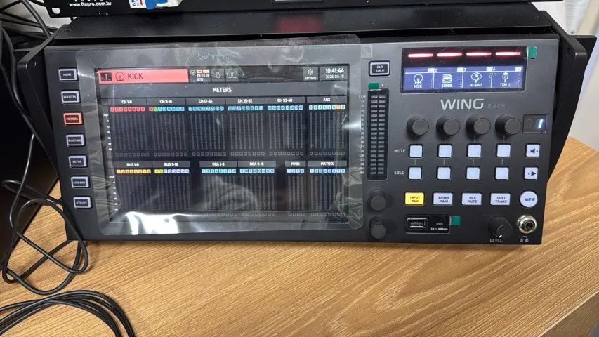  Mesa De Som Digital Behringer Wing Rack 48 Canais