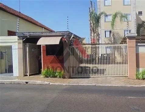 Venda de Apartamentos / Padrão na cidade de Araraquara