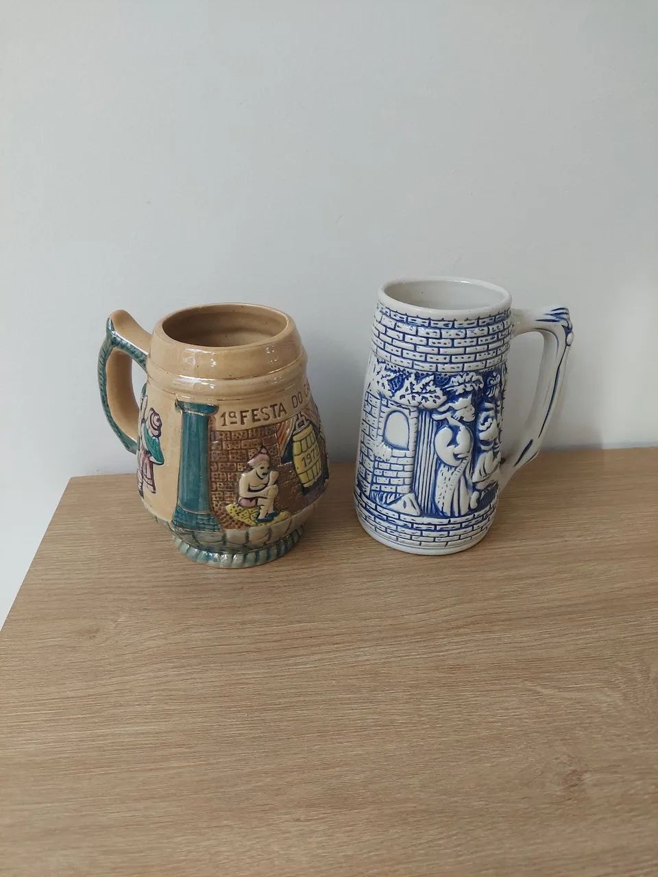 2 canecas antigas chopp