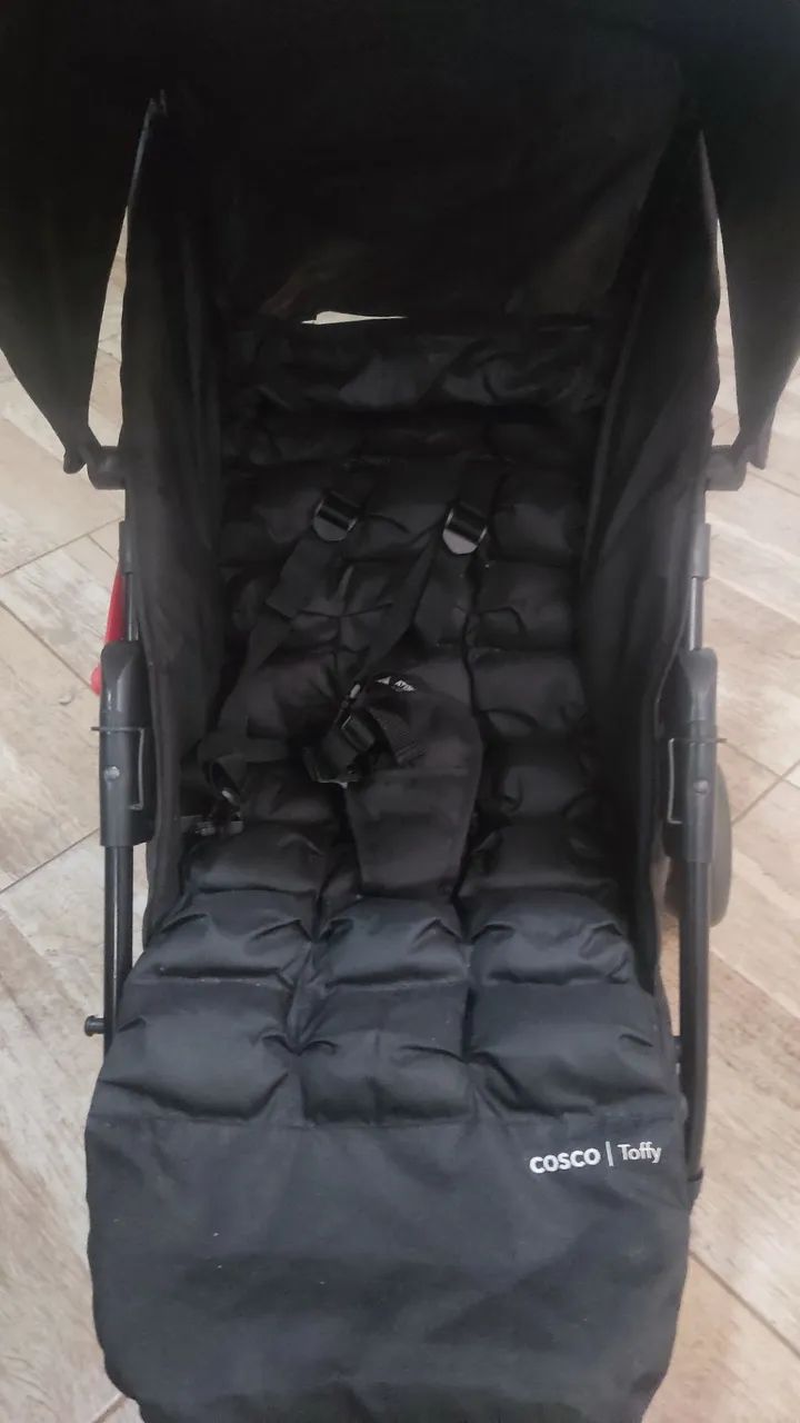 Carrinho de Bebê Compacto e Prático - Foto 2