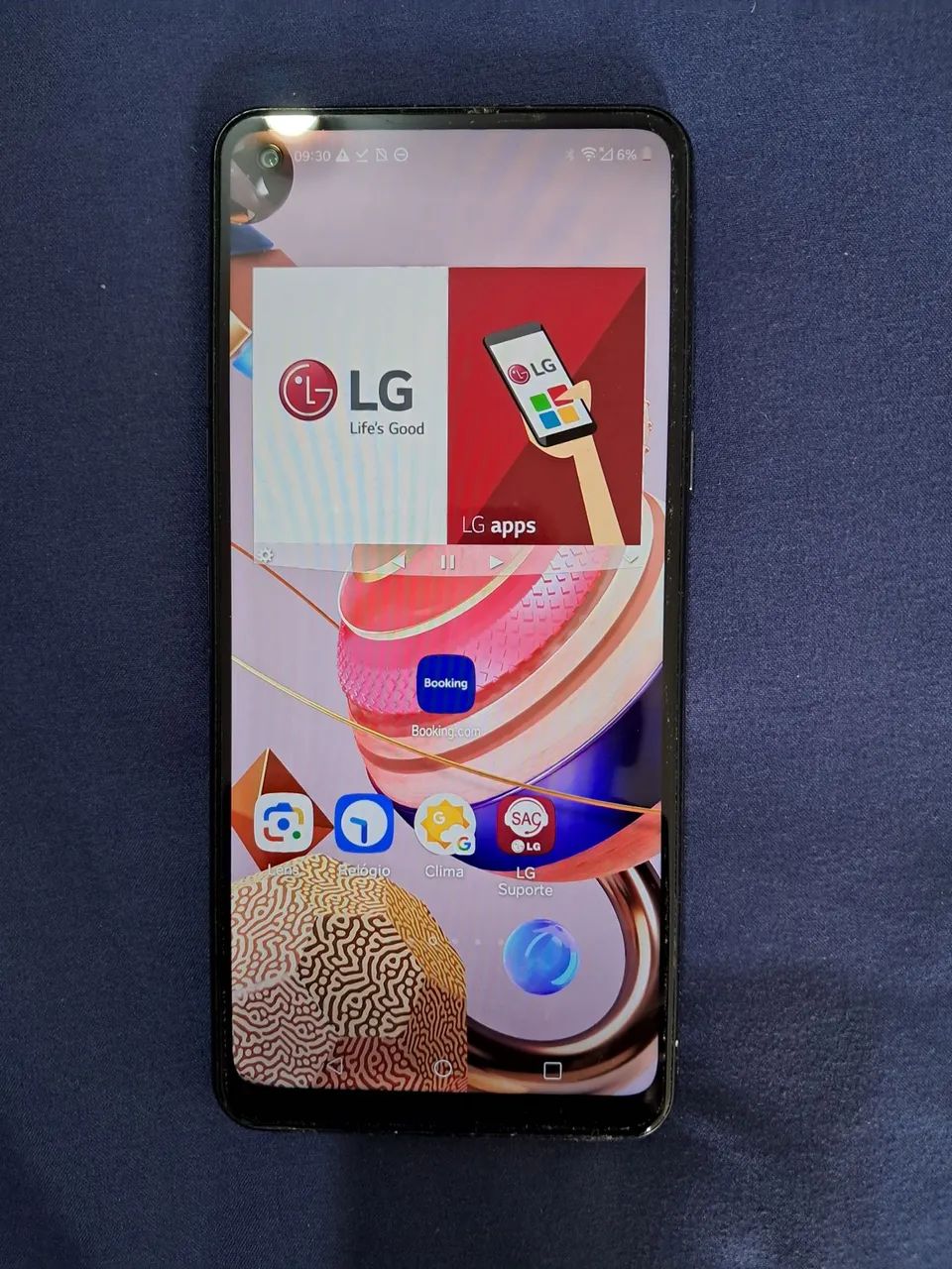 Smartphone LG com tela grande. - Foto 3