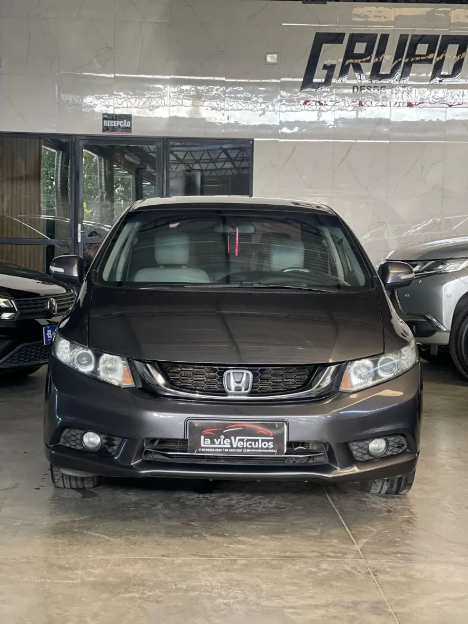 Honda Civic LXR 2.0 Auto 2016 extra, revisado e garantias - Financio e troco