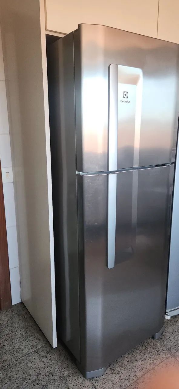 Geladeira Eletrolux 470 litros  - Foto 2