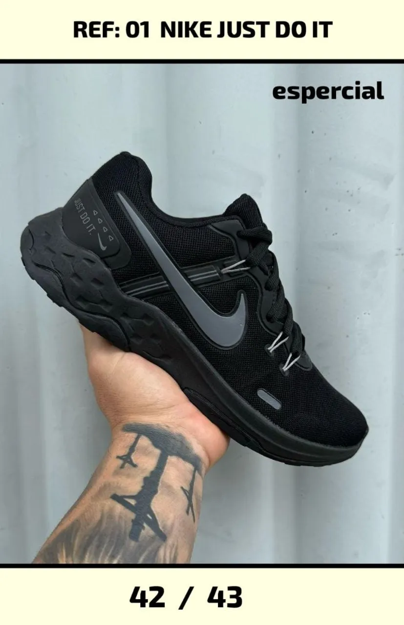 Nike Just Do It - Preto - Numeração 42/43