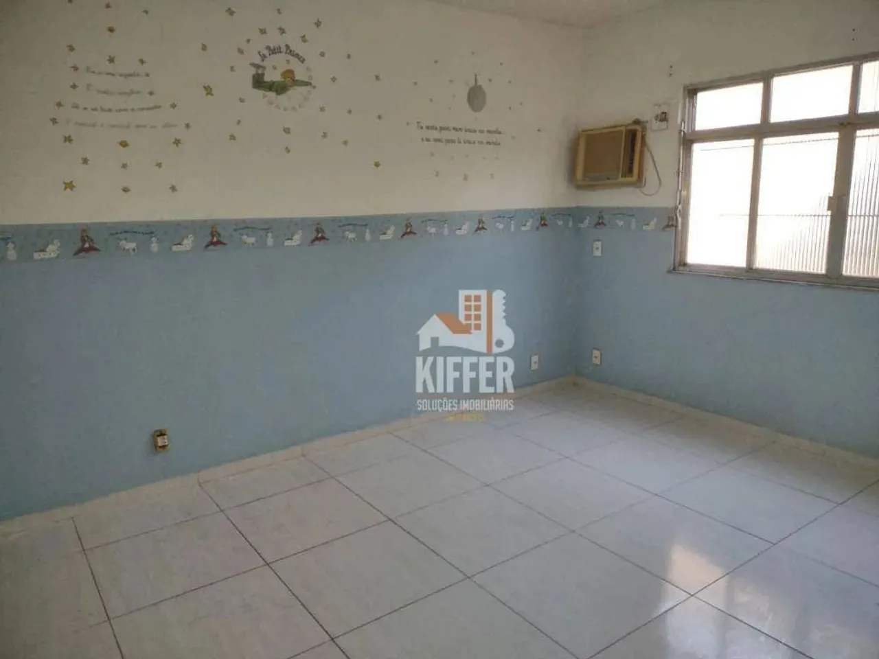 Sobrado à venda, 244 m² por R$ 650.000,00 - Coelho - São Gonçalo/RJ