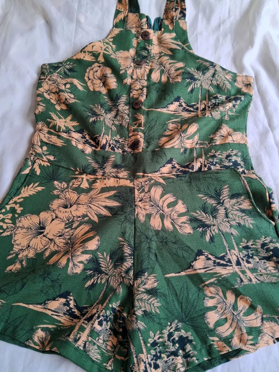 Macaquinho estampado.