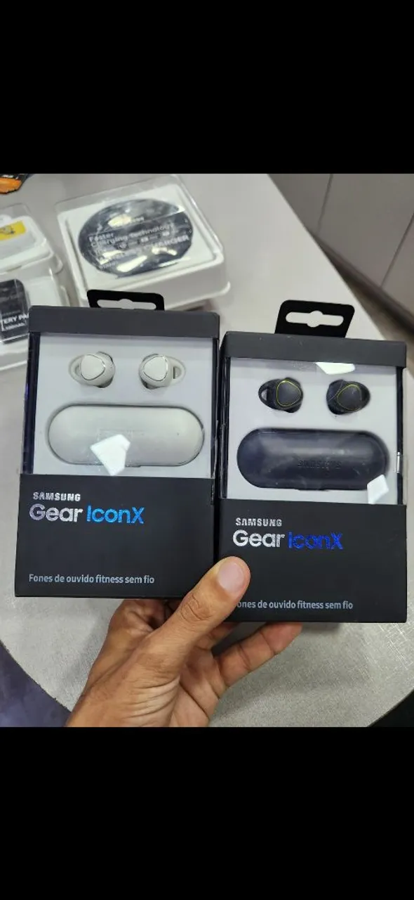 Fones de ouvido Samsung Gear IconX