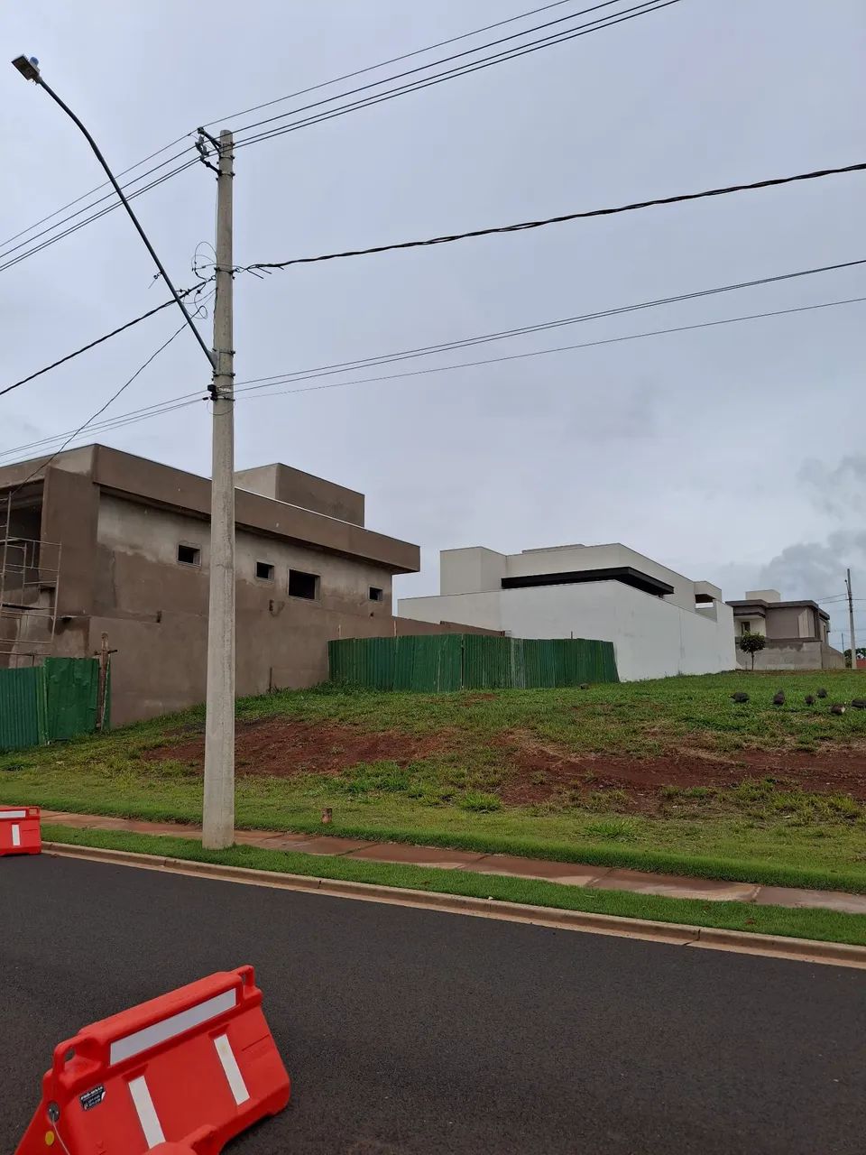 ? Terreno 388 m² no Condomínio Damba 3 - Uberaba/MG - Alto padrão - Foto 3