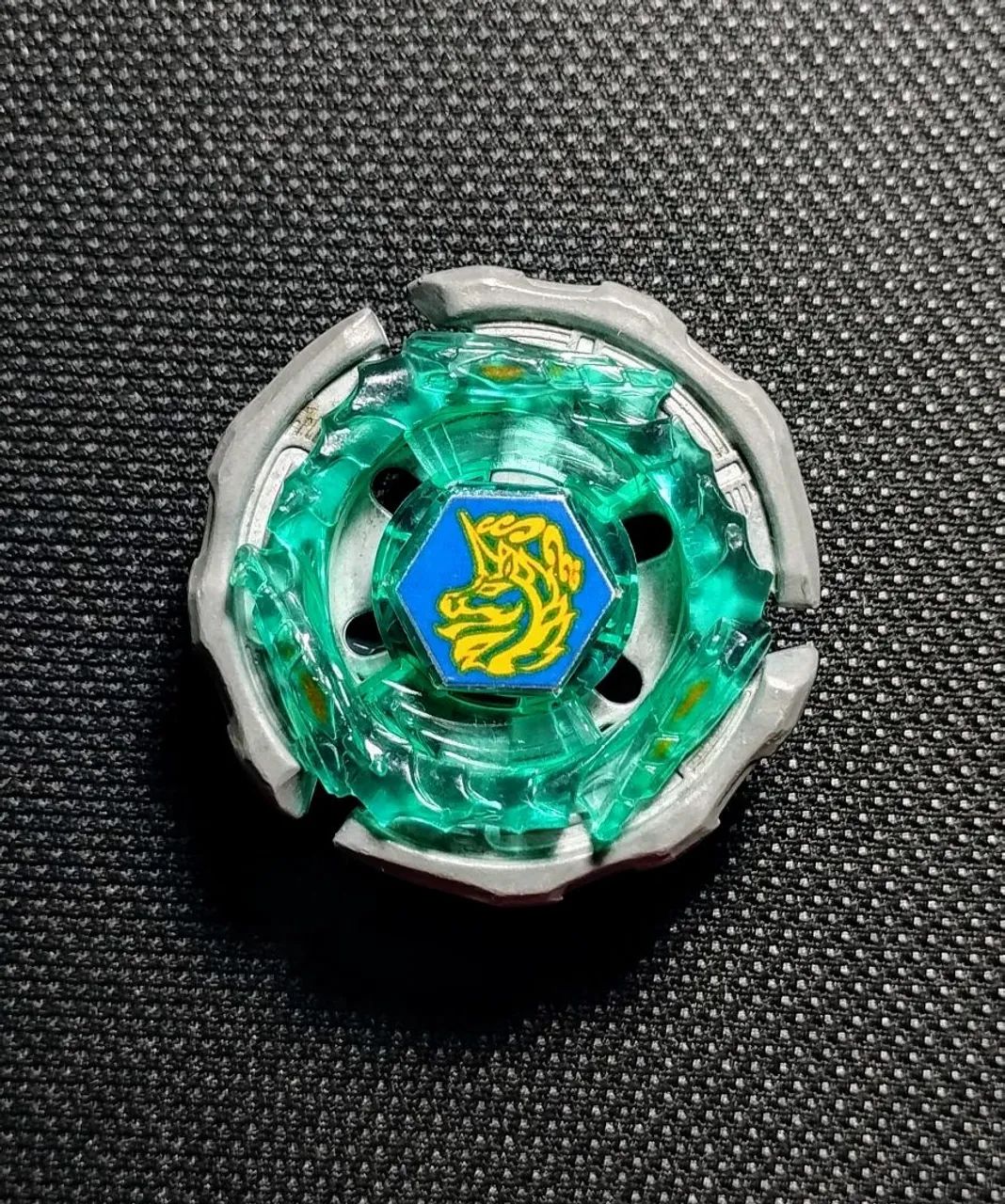 Beyblade Ray Striker