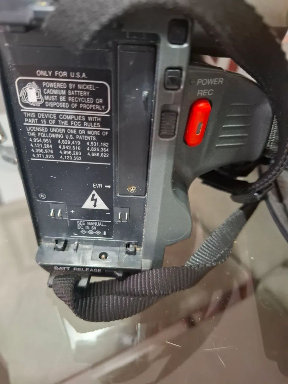 Filmadora Panasonic sem bateria.  - Foto 2
