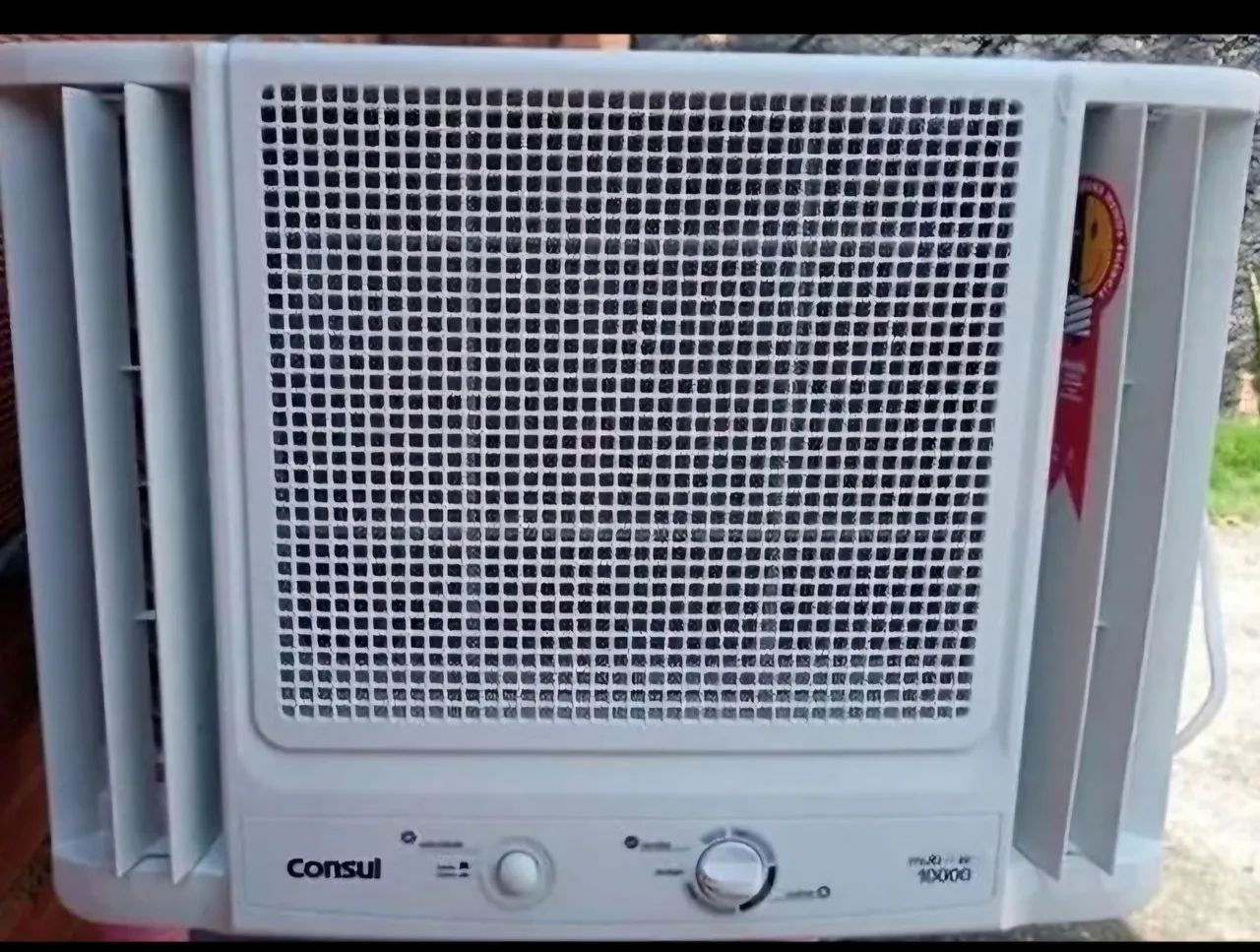 Ar condicionado Consul 10.000 btu 110v Cabe na caixa pequena Seminovo Gelando muito