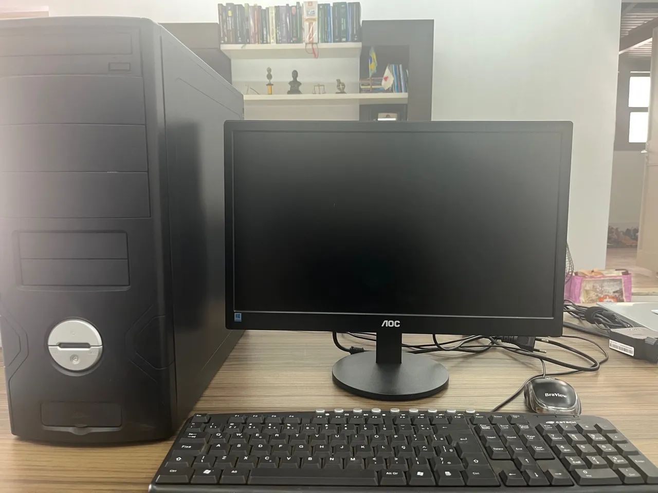 Computador Completo - Torre + Monitor + Teclado + Mouse