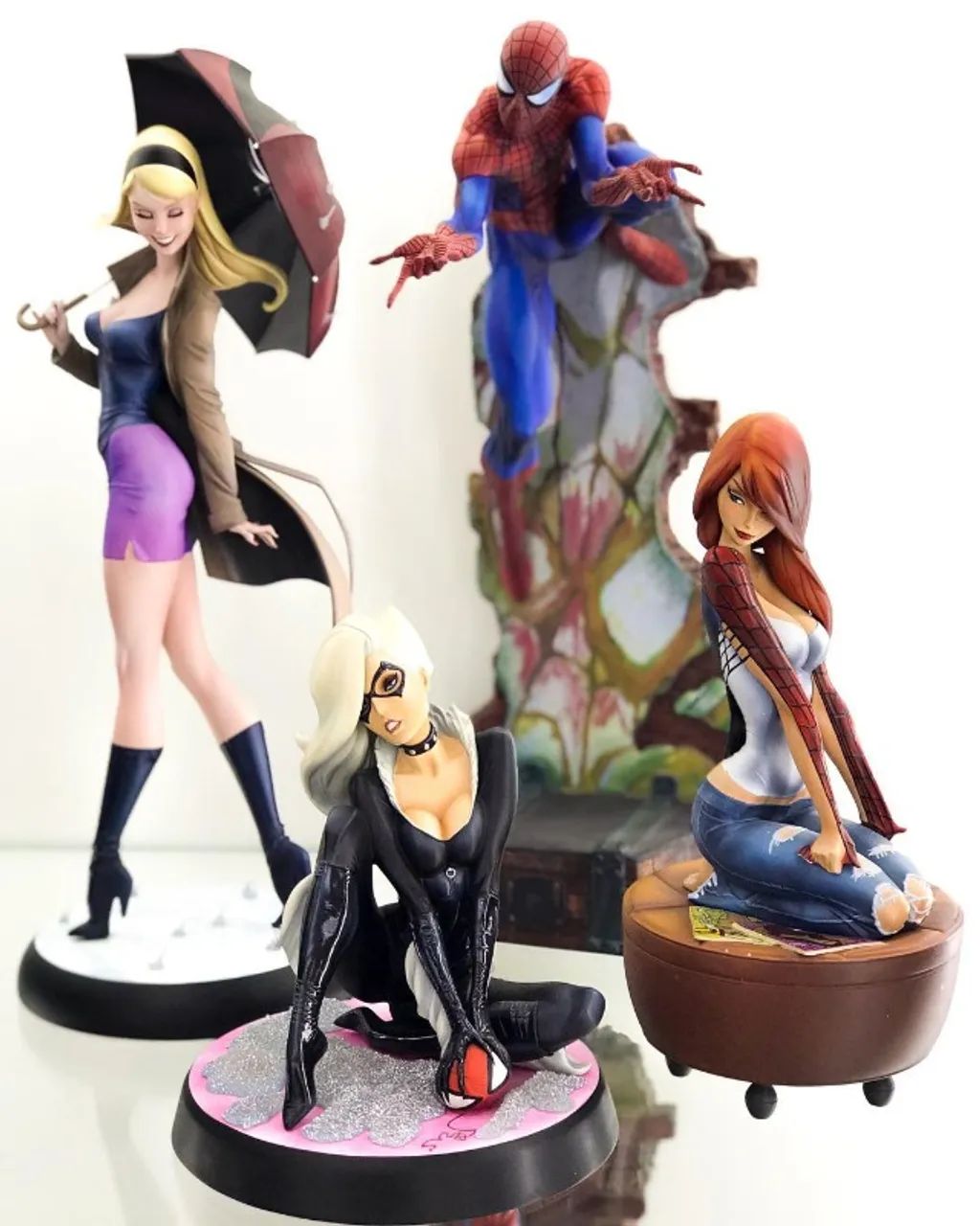 spiderman / mary jane / black cat / Gwen Stacy / Sideshow Comiquette 1/5 J. Scott Campbell