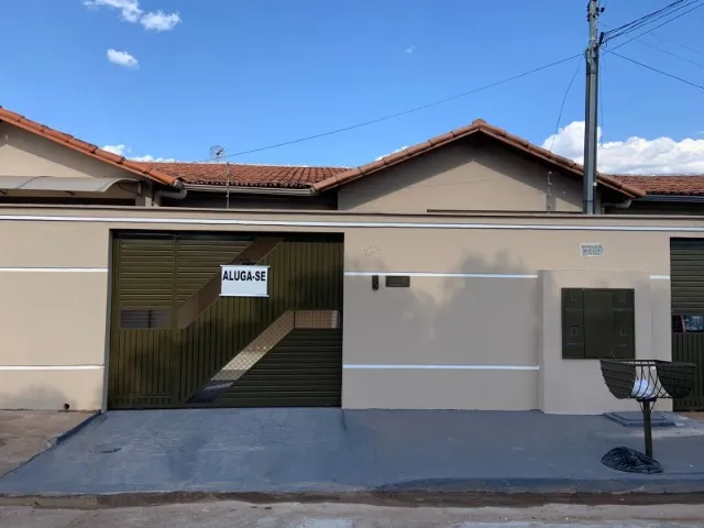 Alugo Casa 2 QTs Araguaína, St. Anhanguera