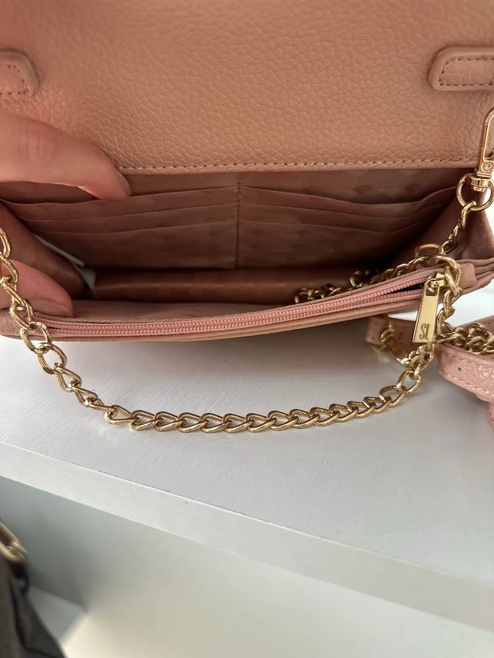 Bolsa Pequena Risco Bege Alça Transversal - Foto 4